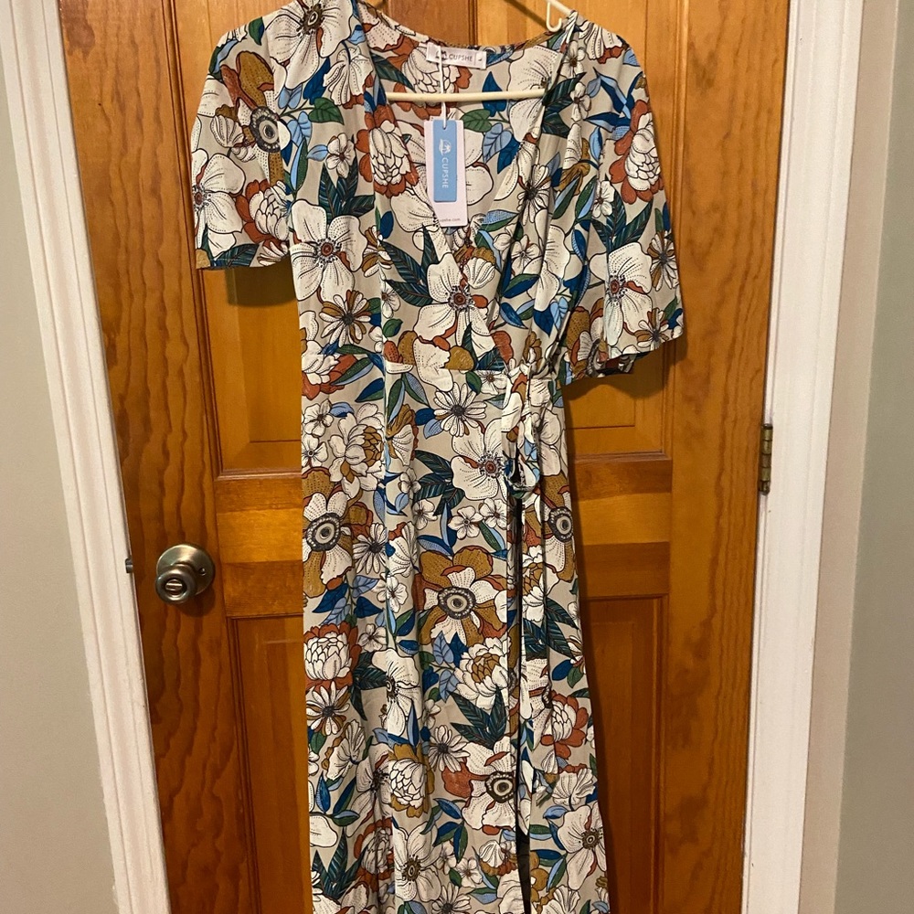 Floral wrap dress